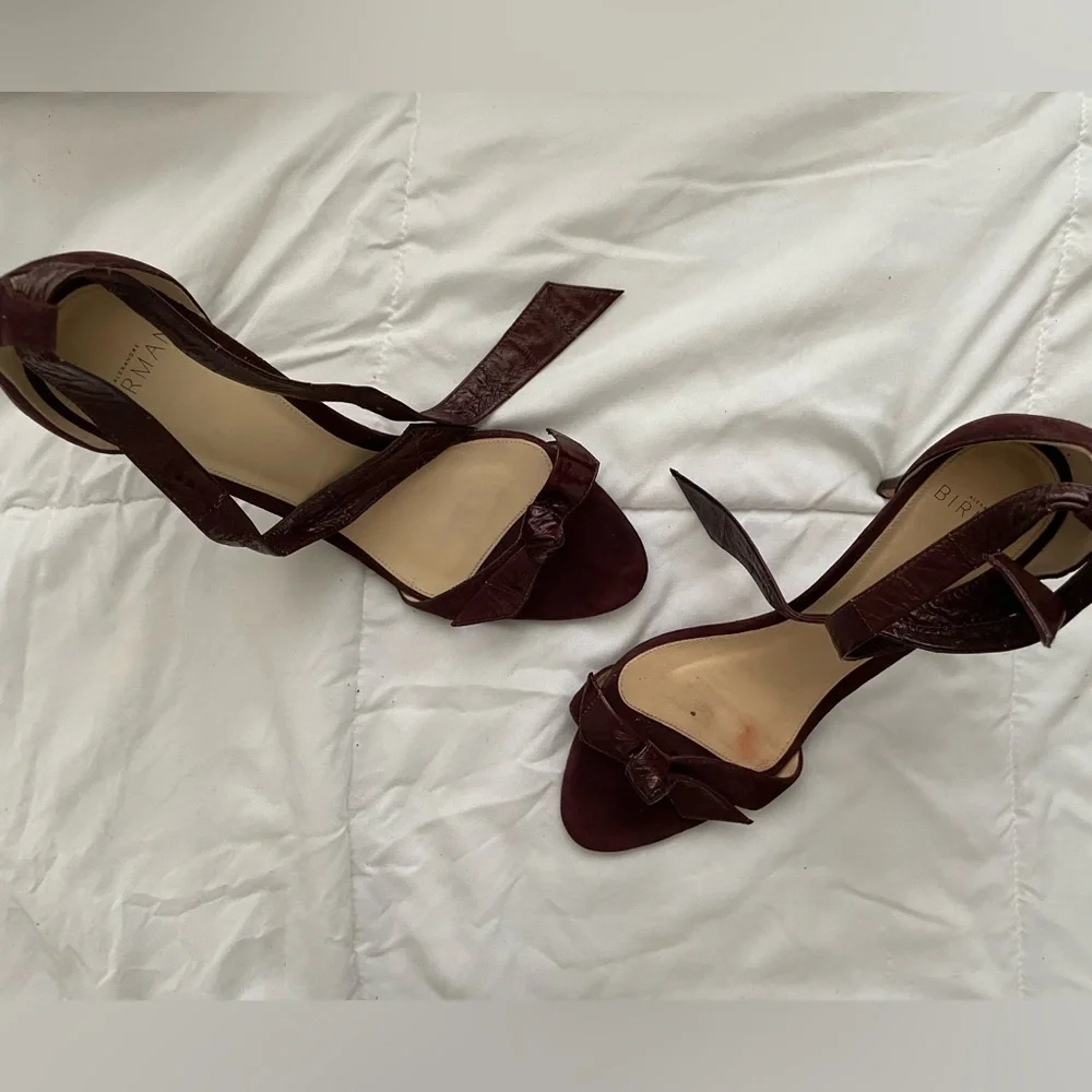 Alexandre Birman Burgundy Heels with Bow Detail - Picture 3 of 4